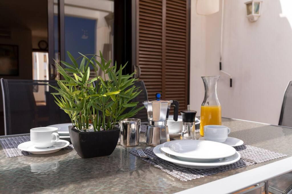 Apartamento Con 2 Terrazas En Los Cristianos Los Cristianos  Eksteriør billede